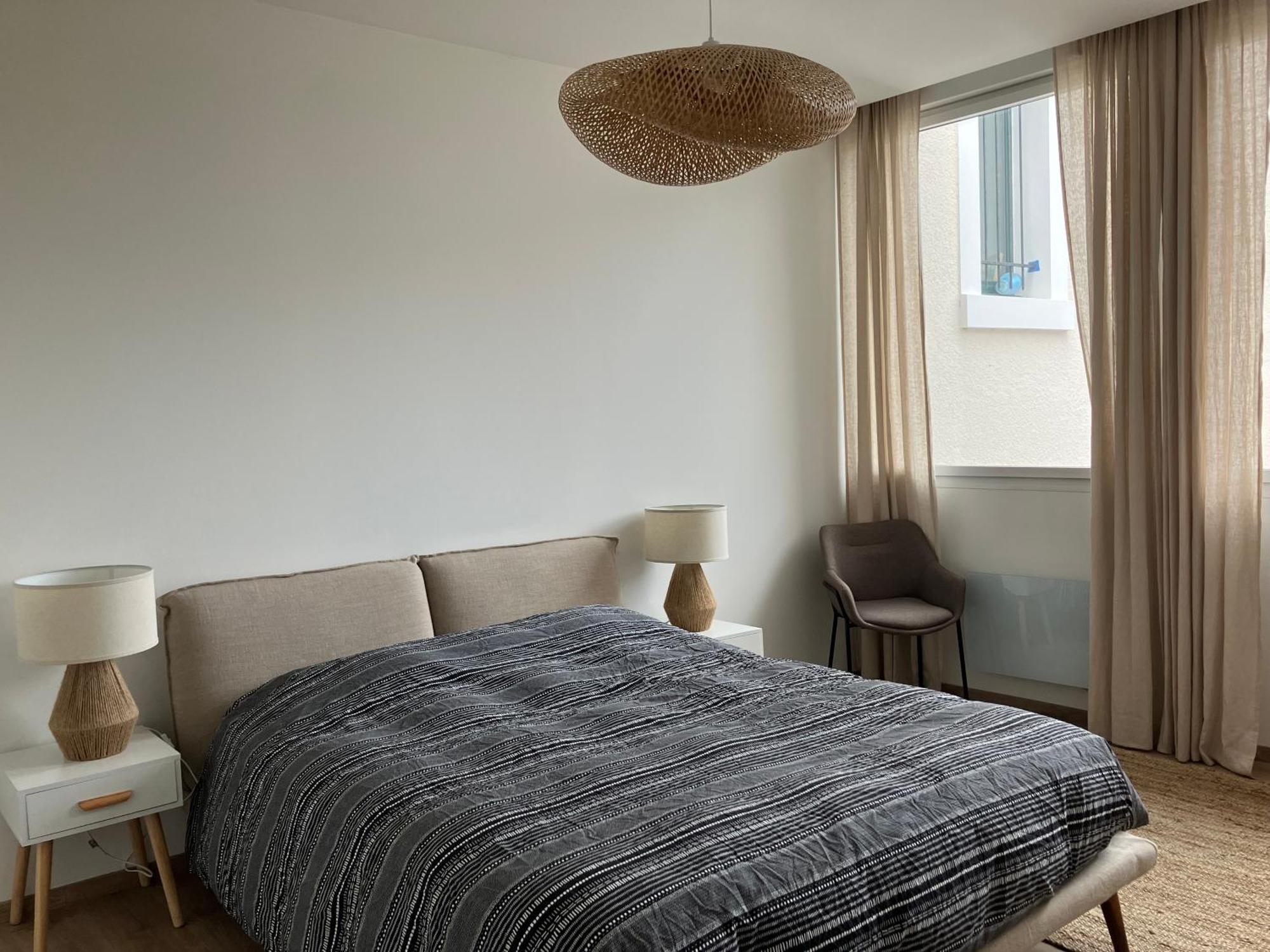 Appartement De Charme + Parking Centre-Ville Arras Esterno foto