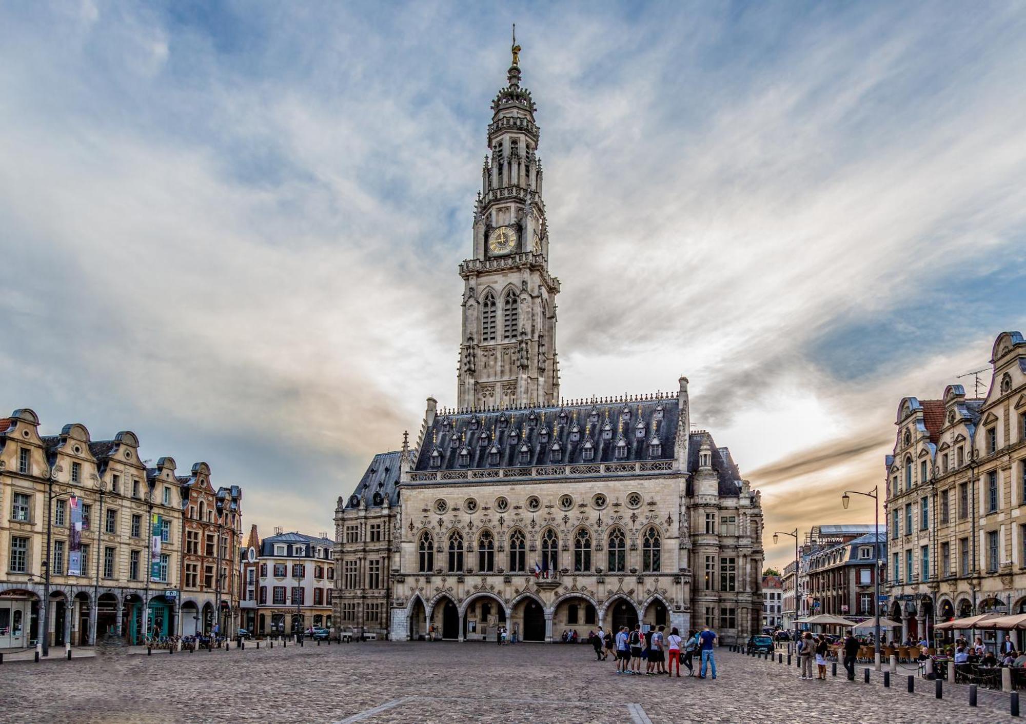 Appartement De Charme + Parking Centre-Ville Arras Esterno foto